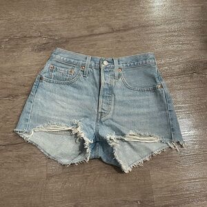 Levi’s Distressed denim Shorts